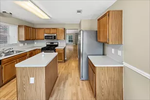 25914 Richards Rd, Spring, TX 77386 - Photo 2