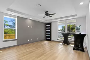 4805 Paula St, Houston, TX 77033 - Photo 6