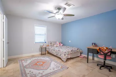 803 Sealy Street, Galveston, TX 77550 - Photo 20