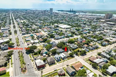 803 Sealy Street, Galveston, TX 77550 - Photo 30