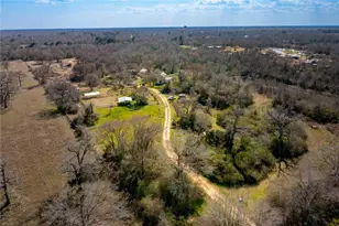 38241 Wiggins Rd, Hempstead, TX 77445 - Photo 18