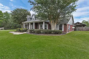 12686 Timberline Estates Dr, Willis, TX 77378 - Photo 2