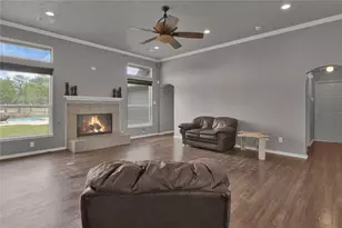 12686 Timberline Estates Dr, Willis, TX 77378 - Photo 10