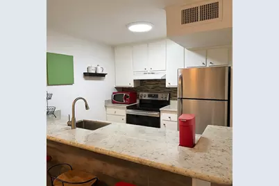 3271 Sul Ross Street #9, Houston, TX 77098 - Photo 2