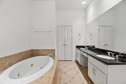 5205 Rose Street #B, Houston, TX 77007 - Photo 12