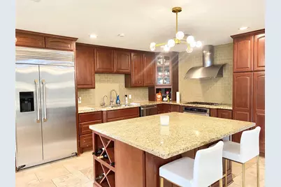 729 Camelot, Hunters Creek Village, TX 77024 - Photo 6