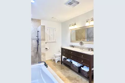 729 Camelot, Hunters Creek Village, TX 77024 - Photo 14