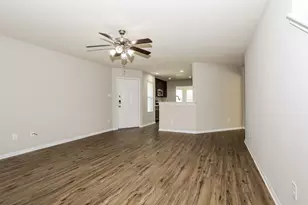 16738 N Gull Dr, Conroe, TX 77385 - Photo 4