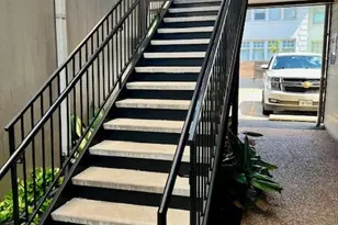 606 Marshall St, Houston, TX 77006 - Photo 18