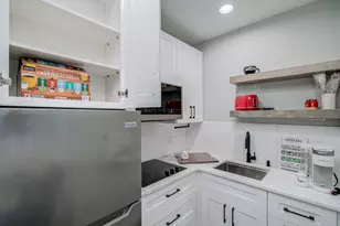 1318 Cleburne St, Houston, TX 77004 - Photo 16