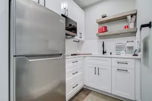 1318 Cleburne St, Houston, TX 77004 - Photo 4