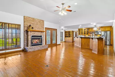 165 Taxiway Drive, Livingston, TX 77351 - Photo 10