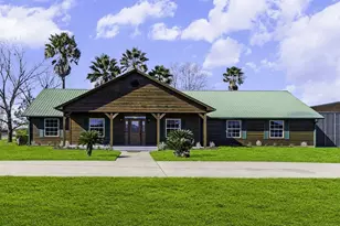 165 Taxiway Dr, Livingston, TX 77351 - Photo 2