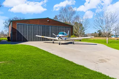 165 Taxiway Drive, Livingston, TX 77351 - Photo 38