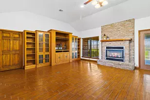 165 Taxiway Dr, Livingston, TX 77351 - Photo 8