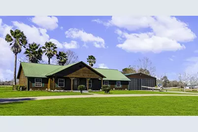 165 Taxiway Drive, Livingston, TX 77351 - Photo 1