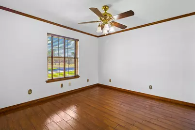 165 Taxiway Drive, Livingston, TX 77351 - Photo 16