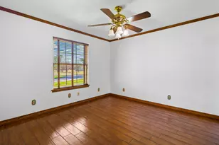 165 Taxiway Dr, Livingston, TX 77351 - Photo 16