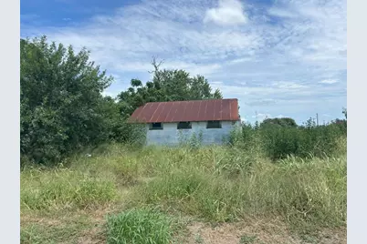 189 Goff Street, Goliad, TX 77963 - Photo 6