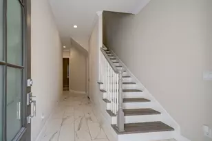 2119 Naomi St, Houston, TX 77054 - Photo 2