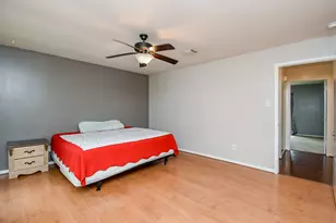 14206 Ella Lee Ln, Houston, TX 77077 - Photo 20