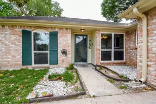 14206 Ella Lee Ln, Houston, TX 77077 - Photo 2