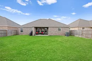13717 Gaff Rig Dr, Texas City, TX 77510 - Photo 24