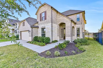 3103 Flora Manor Drive, Texas City, TX 77568 - Photo 2