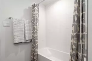 7712 Inwood Grv Ln, Houston, TX 77088 - Photo 28