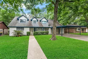 1013 Stevens Ave, Conroe, TX 77301 - Photo 1