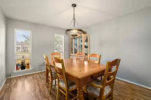 357 W Castle Harbour Dr, Friendswood, TX 77546 - Photo 6
