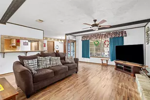357 W Castle Harbour Dr, Friendswood, TX 77546 - Photo 14