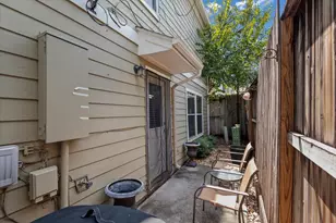 1711 Redwing Haven Dr, Houston, TX 77009 - Photo 22
