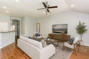 1635 Fairview Dr, Sugar Land, TX 77479 - Photo 6