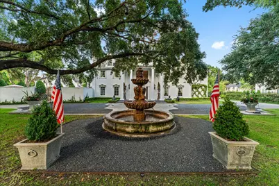 1561 Kirby Drive, Houston, TX 77019 - Photo 4