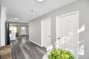 115 Morrell St, Baytown, TX 77520 - Photo 16