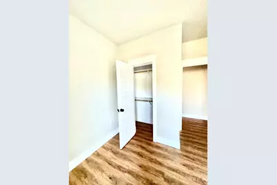 204 S 4th Street #B, Conroe, TX 77301 - Photo 6