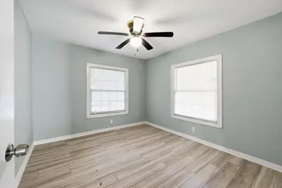 1370 2nd Street, Vidor, TX 77662 - Photo 12