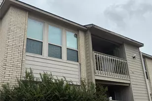 3919 Fairmont Pkwy, Pasadena, TX 77504 - Photo 2