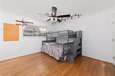 11011 Burdine Street, Houston, TX 77096 - Photo 28