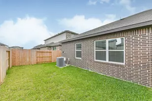 1868 Dry Cherry Ln, Dayton, TX 77535 - Photo 30