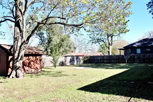 1126 Jackson St, Columbus, TX 78934 - Photo 34