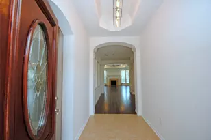 910 Allisa St, Stafford, TX 77477 - Photo 2