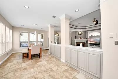 6 E Matisse Meadow Court, The Woodlands, TX 77382 - Photo 18