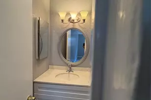 5212 Arboles Dr, Houston, TX 77035 - Photo 12