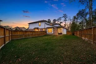 218 Skybranch Ct, Conroe, TX 77304 - Photo 4