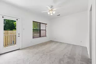 4102 Bonner View Ln, Houston, TX 77007 - Photo 10
