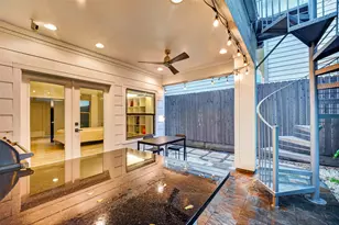 1201 Peveto St, Houston, TX 77019 - Photo 16