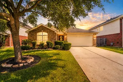 2618 Los Alamos Circle, Deer Park, TX 77536 - Photo 1