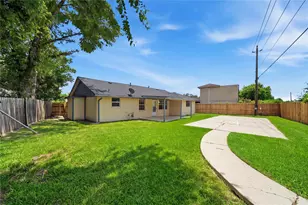 13107 Boreas Dr, Houston, TX 77039 - Photo 32